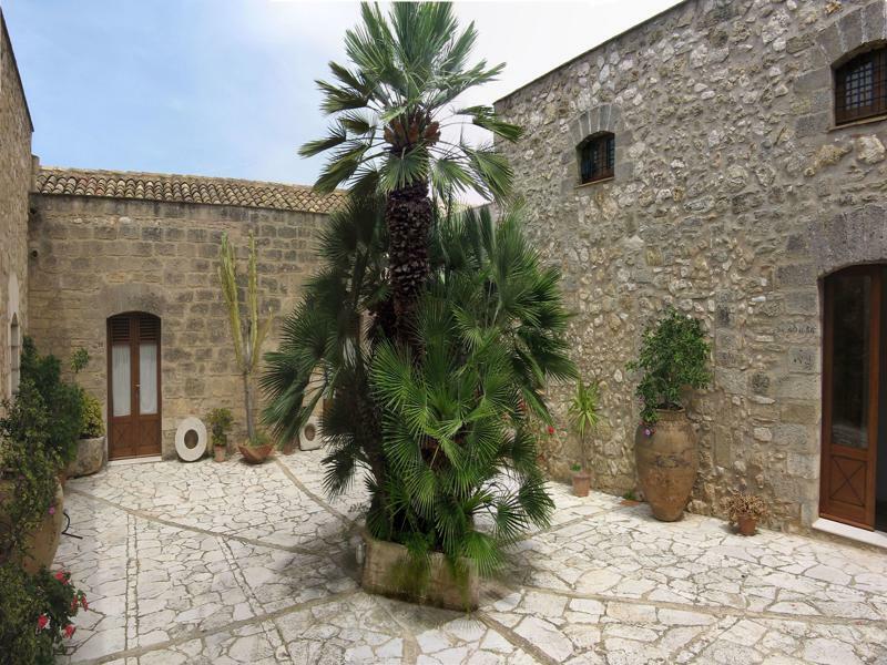 Hotel Baglio Santacroce